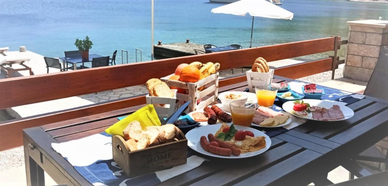 Symi . Villa Calme Zewnętrze zdjęcie