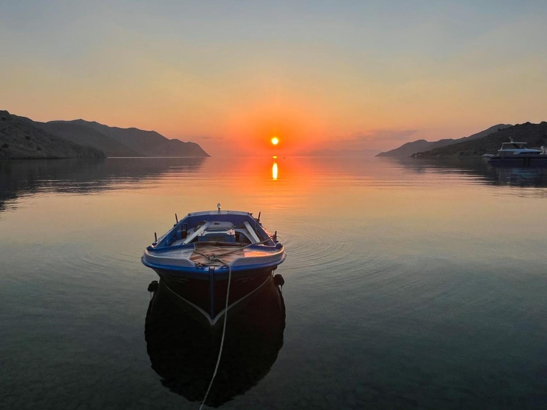 Symi . Villa Calme Zewnętrze zdjęcie